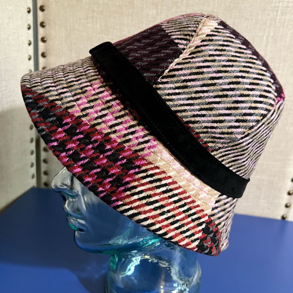Nordstrom patchwork short brimmed bucket hat